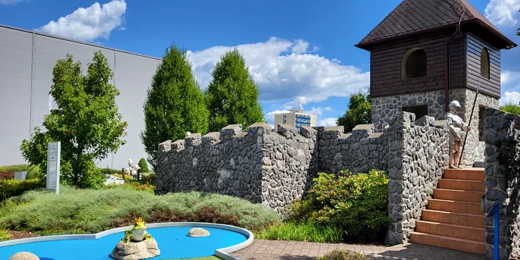 Minigolf v pohádkovém světě: vstupné pro dvojice i rodinu