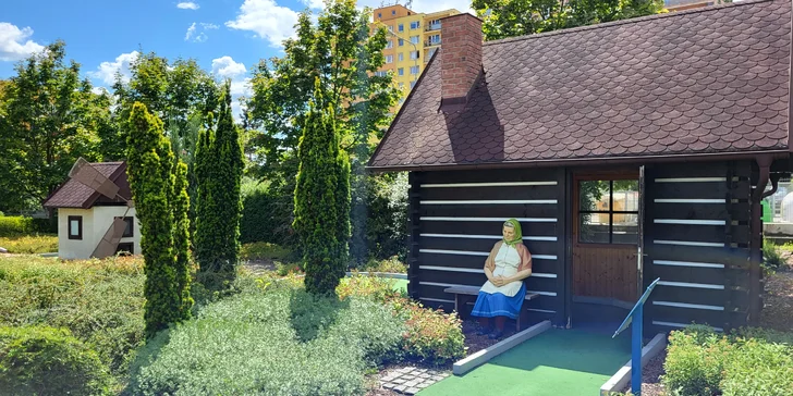 Minigolf v pohádkovém světě: vstupné pro dvojice i rodinu