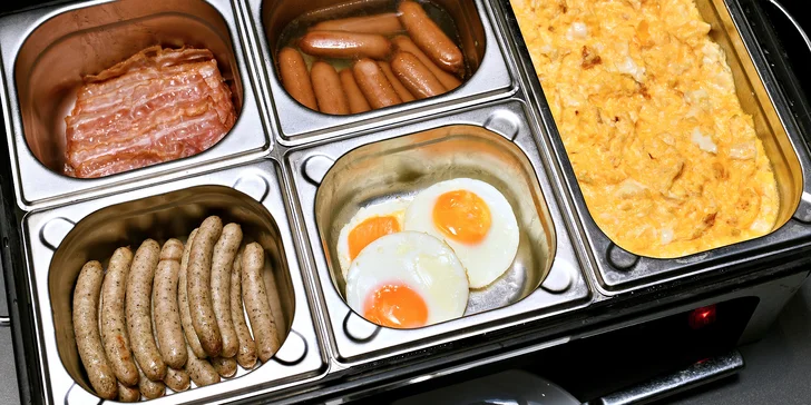 Snídaně all you can eat v prvorepublikovém bistru v centru Prahy pro 1 či 2 osoby