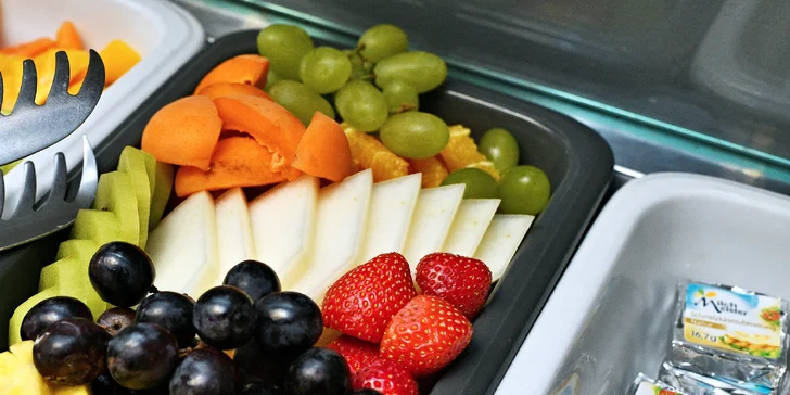 Snídaně all you can eat v prvorepublikovém bistru v centru Prahy pro 1 či 2 osoby