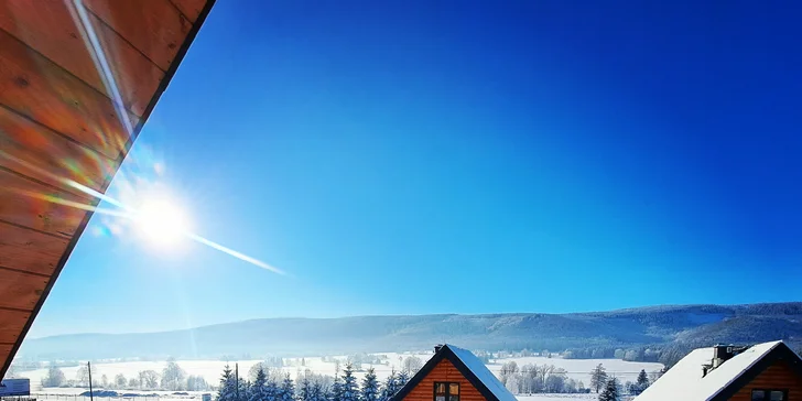 Luxusní chata v Kladské kotlině až pro 7 osob: kuchyňka, gril i sauna
