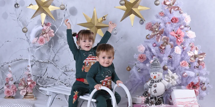Vánoční profesionální focení až 5 osob, služby vizážistky pro všechny a 20-60 fotek do jednoho týdne