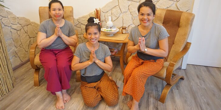 Thajská masáž délce 30-90 min: masáž tygří mastí, tradiční thajská i thajská olejová masáž