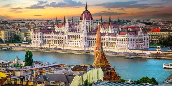 Do Budapešti vlakem: víkend s návštěvou vánočních trhů a 2 noci v hotelu