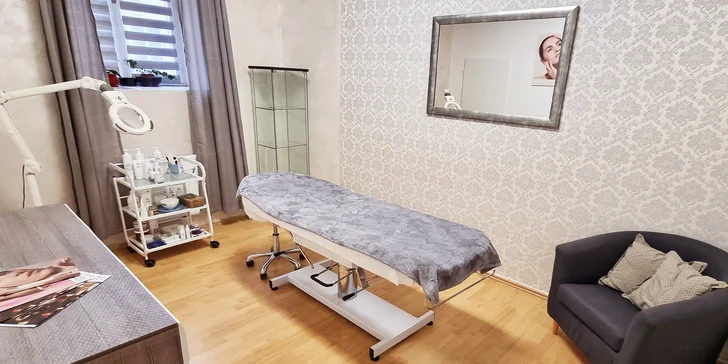 Základní či relaxační ošetření pleti, chemický peeling i masáž obličeje dle výběru