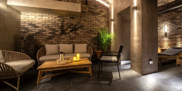 Pobyt v novém designovém hotelu v Karlíně: snídaně do postele i privátní wellness