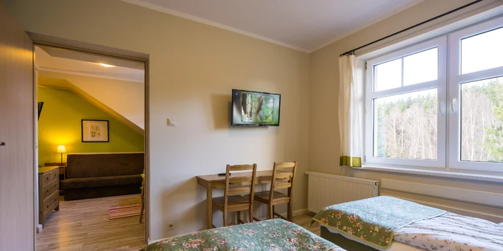 Příjemný relax i horské túry jen kousek za kopečky: pobyt se stravou i wellness ve Sklářské Porebě