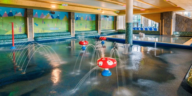 Termální aquapark v Polsku: vnitřní i venkovní bazény, vířivky, tobogány, atrakce i saunový svět
