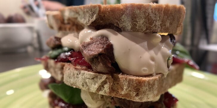 Kurz vaření Šelma v kuchyni: Hovězí sendvič, provensálské kuře a škvarková pomazánka