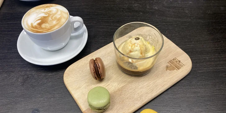Káva dle výběru a makronky i kávové speciály v centru Ústí nad Labem
