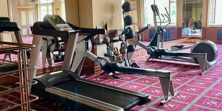 Fitness centrum Switching: měsíční VIP členství nebo permanentka na 10 vstupů