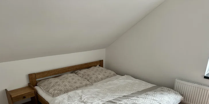 Apartmány u Trutnova pro dva i rodinu: kuchyňka, moderní prostory a možnost wellness