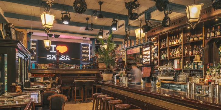 Dárkový poukaz na jídlo i pití v kubánské restauraci v hodnotě 500 až 2000 Kč