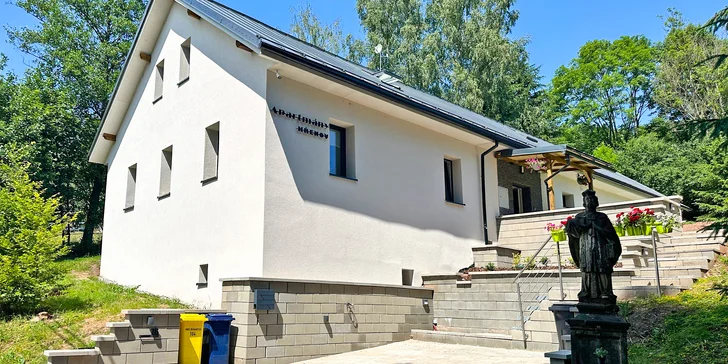 Apartmány u Trutnova pro dva i rodinu: kuchyňka, moderní prostory a možnost wellness
