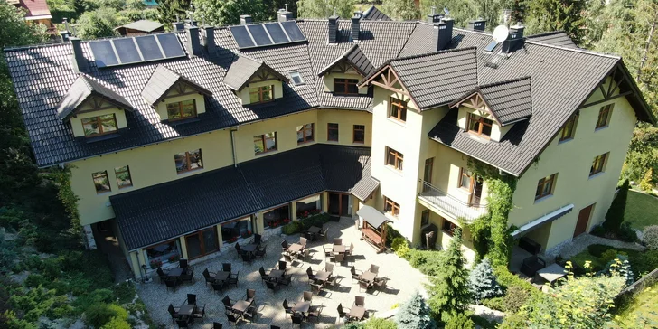 Příjemný relax i horské túry jen kousek za kopečky: pobyt se stravou i wellness ve Sklářské Porebě
