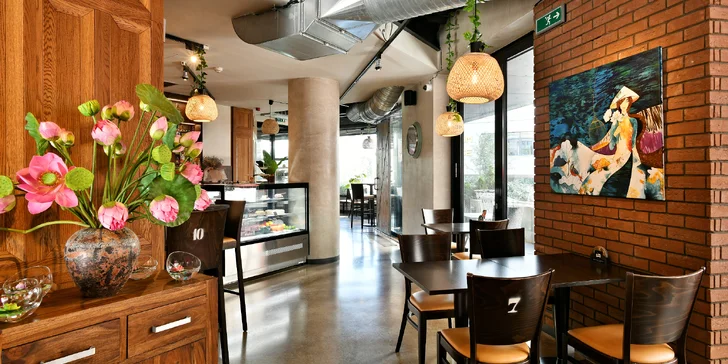 Otevřené vouchery na 300–1500 Kč na cokoli v asijské restauraci Miss Hanoi
