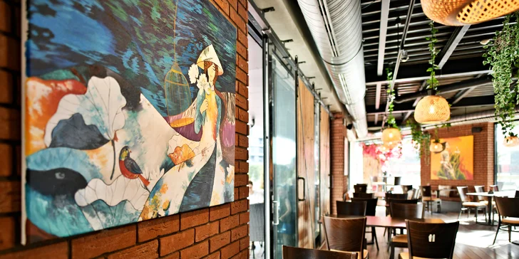 Otevřené vouchery na 300–1500 Kč na cokoli v asijské restauraci Miss Hanoi