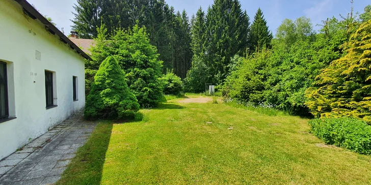 Chalupa na polosamotě jen 6 km od NP Šumava: až pro 5 osob, blízko cyklostezky a řeky Otavy