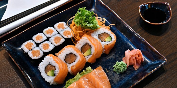 Pestré sety 16–40 sushi rolek v Malešicích: okurka, avokádo, losos i krab či krevety