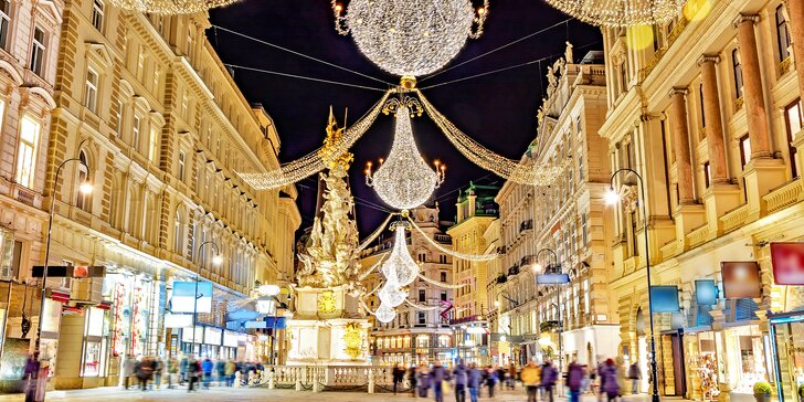 Víkend ve Vídni s návštěvou vánočních trhů: vlak, jízdenka na MHD a 2 noci v hotelu se snídaní