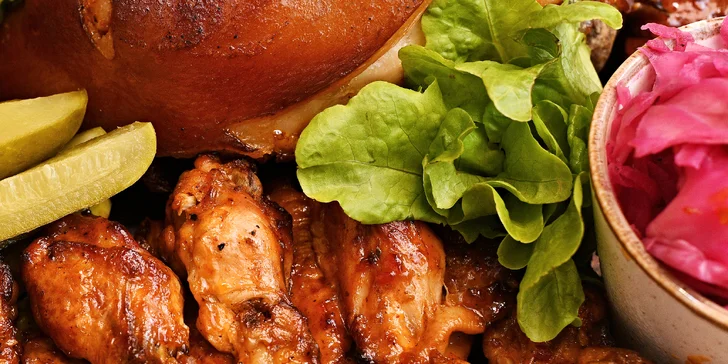 Otevřené vouchery na cokoli v česko-ukrajinské restauraci: varenyky, burger i žebra