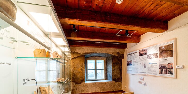 Vstup do Mederova domu: bylinkářská dílna i středověké podzemí s interaktivní expozicí