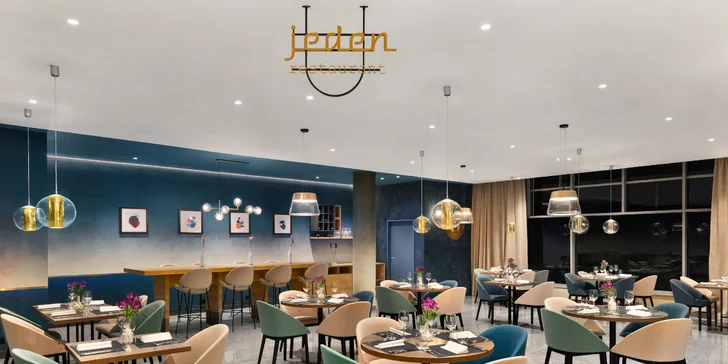 Moderní hotel v srdci Starého Města ve Wrocławi: pobyt se snídaní a welcome drinkem
