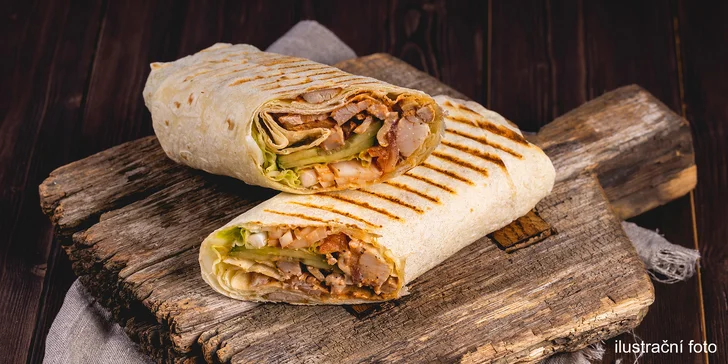Mega hovězí kebab v turecké tortille a Pepsi na odnos s sebou pro jednoho