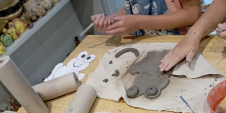 Keramika pro děti i rodiče: 3 hod. tvoření a k tomu limonáda