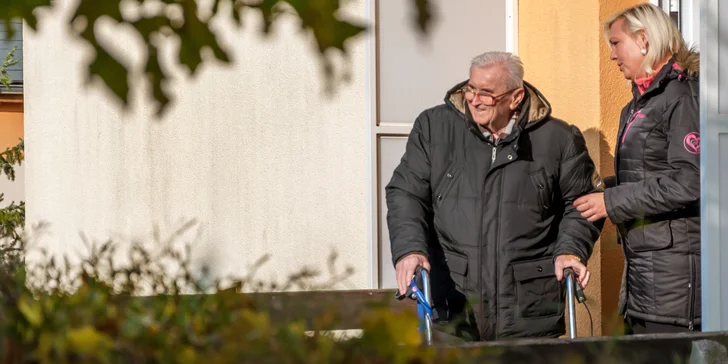 Podpořte sociální službu Diakonie ČCE v západních Čechách: aktivizace, pedikúra i pečovatelé