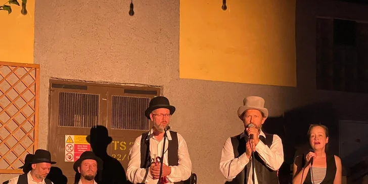 Vstupenka na divadelní představení Skečírek na dvoře ŽDJC