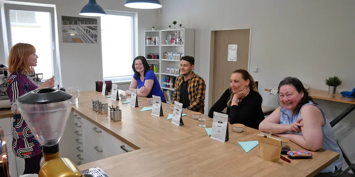 Cupping pro 1-4 osoby: ochutnejte různé kávy a poznejte jejich cestu z plantáže až do vašeho šálku