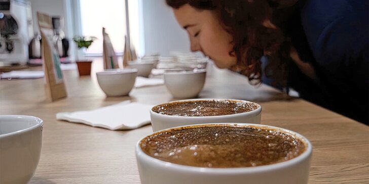 Cupping pro 1-4 osoby: ochutnejte různé kávy a poznejte jejich cestu z plantáže až do vašeho šálku