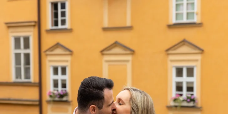Focení na nejkrásnějších místech Prahy až pro 7 osob: jednotlivci, páry, těhotné i rodiny