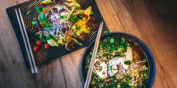 Otevřený voucher do restaurace Pho Viet: polévky, saláty, hlavní chody i dezerty