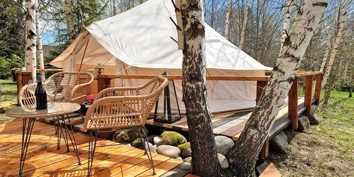 Dobrodružství i romantika v prvním tatranském glampingu: snídaně i možnost grilování