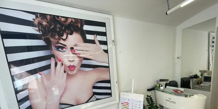 Okouzlující pohled: Lash lifting, řasa na řasu nebo volume řasy
