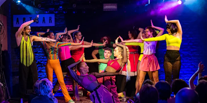 Vstup na halloweenskou kabaretní show BUBR: 27. 10. 2023, welcome drink, fire show i burlesky
