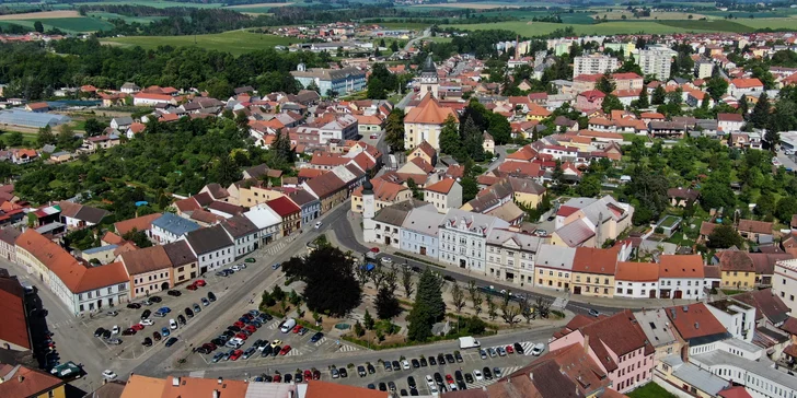 Objevte krásy a historii Dačic: komentovaná prohlídka města se vstupem do městského muzea