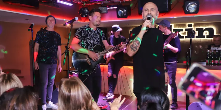Návrat do devadesátek: koncert legendární kapely Lunetic v Brně, pro dámy i welcome drink