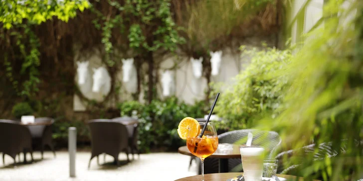 Elegantní hotel na Žižkově, bohaté snídaně a top místa Prahy na dosah
