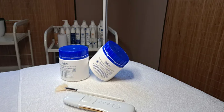 Kosmetické ošetření pro všechny druhy pleti i s masáží a hloubkovým čištěním