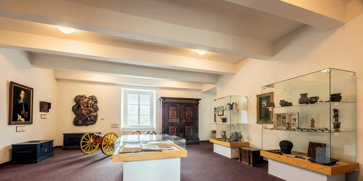 Objevte krásy a historii Dačic: komentovaná prohlídka města se vstupem do městského muzea