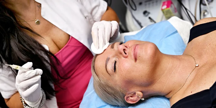 Permanentní make-up dolních i horních linek, microblading i stínování obočí či kontura i celé rty