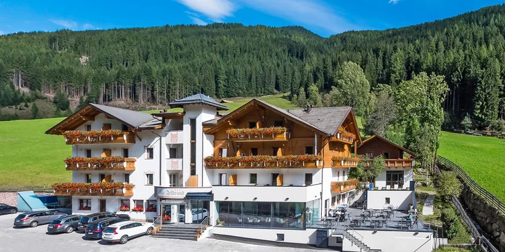 Val Sarentino v Jižním Tyrolsku: polopenze, neomezený wellness, turistika