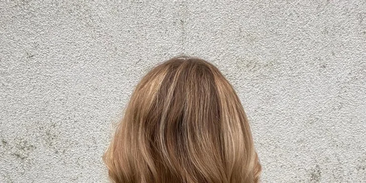 Pro krásné vlasy: střih, foukaná a styling pro všechny délky vlasů