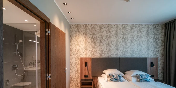4* pobyt u centra Vratislavi: hotel přímo u Odry, snídaně i sauna, akce 2 děti zdarma