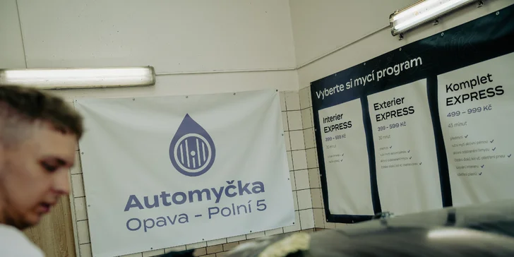 Péče o auto v Opavě: čištění interiéru i exteriéru od luxování a mytí karoserie po disky a sedačky
