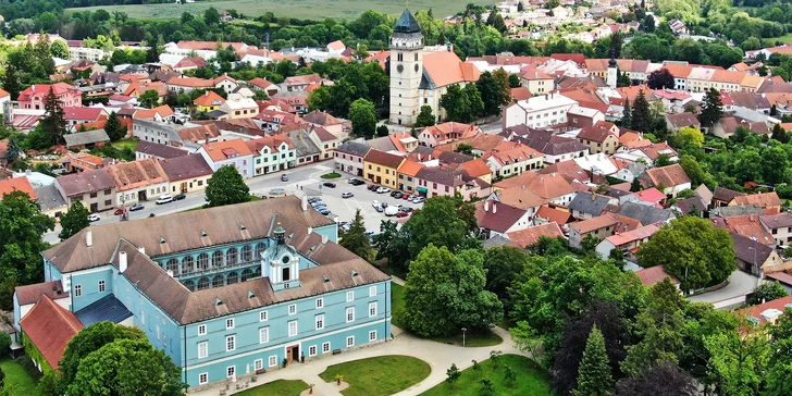 Objevte krásy a historii Dačic: komentovaná prohlídka města se vstupem do městského muzea