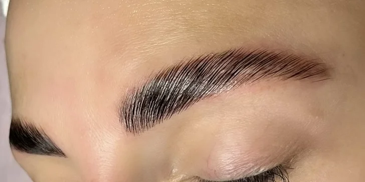 Laminace, lash lifting řas nebo inovativní peeling BioRePeelCL3
